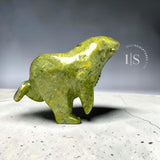 19" Rare chef-d'œuvre « Running Bear » par le regretté maître sculpteur Nuna Parr, « Running Back »